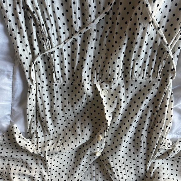 &other stories Flutter-Sleeve Midi Dress White Polka Dot - Picture 5 of 5